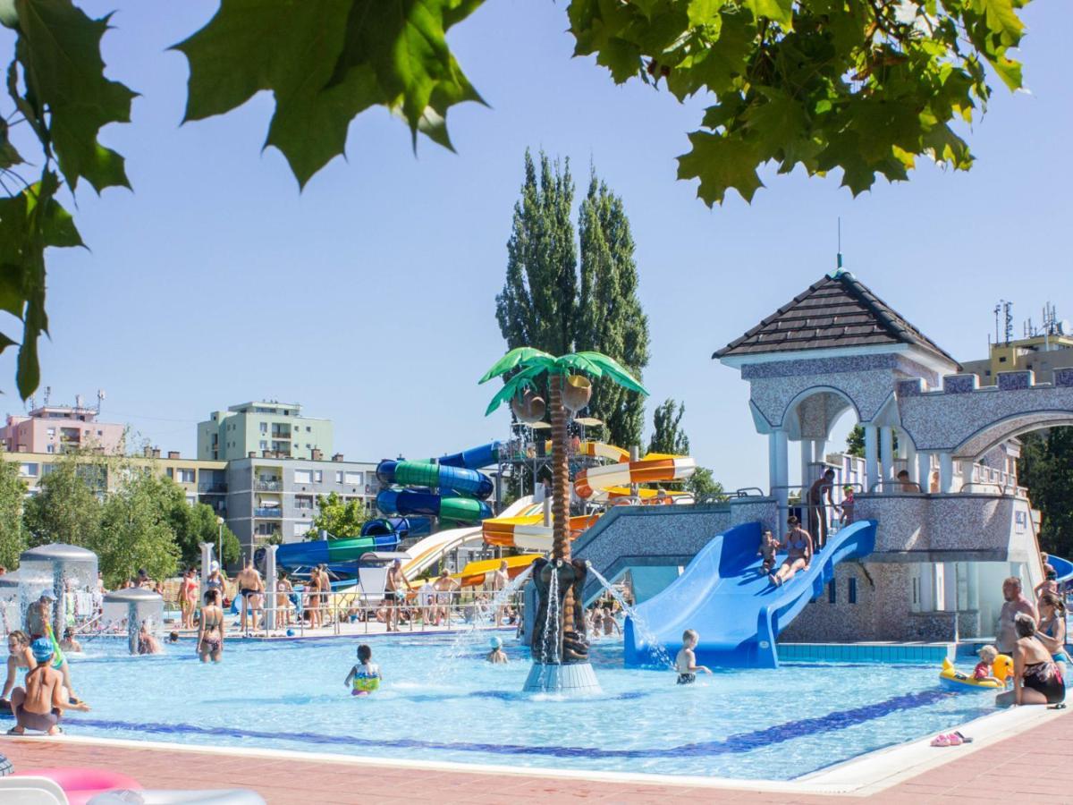 Pr Apartman Έγκερ Εξωτερικό φωτογραφία