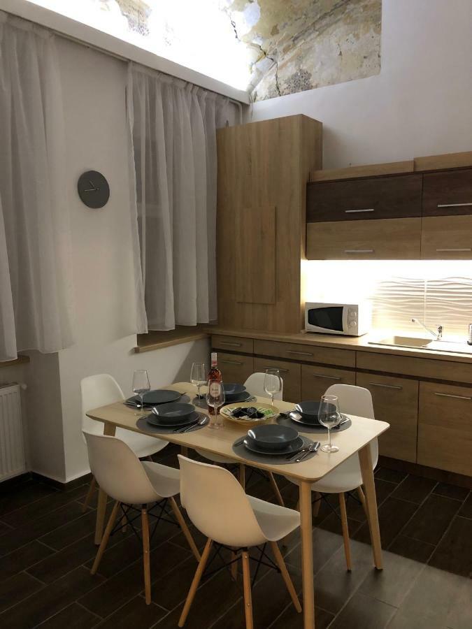 Pr Apartman Έγκερ Εξωτερικό φωτογραφία