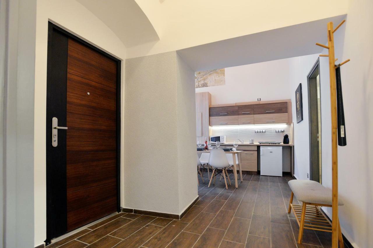 Pr Apartman Έγκερ Εξωτερικό φωτογραφία