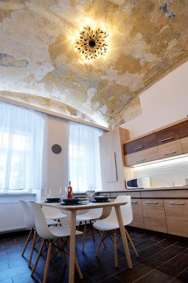 Pr Apartman Έγκερ Εξωτερικό φωτογραφία
